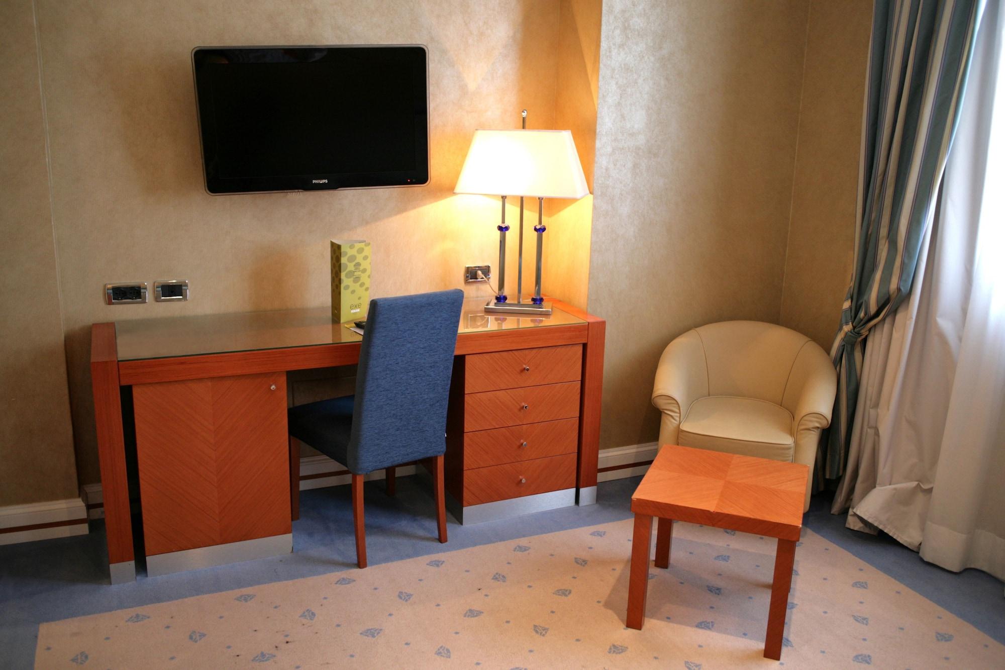 โฮเต็ล เปรูเซีย ลา วิลลา Hotel เปรูจา ภายนอก รูปภาพ